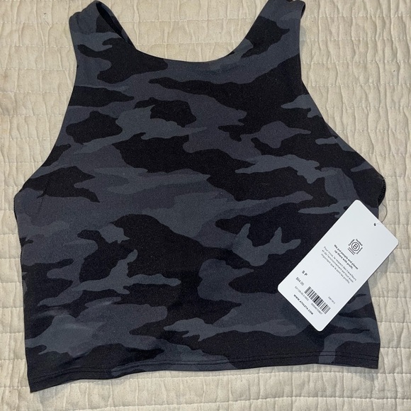 Athleta Concious Crop Sports Bra, Black Camo, size S (D-DD cups) NWT - Picture 3 of 6